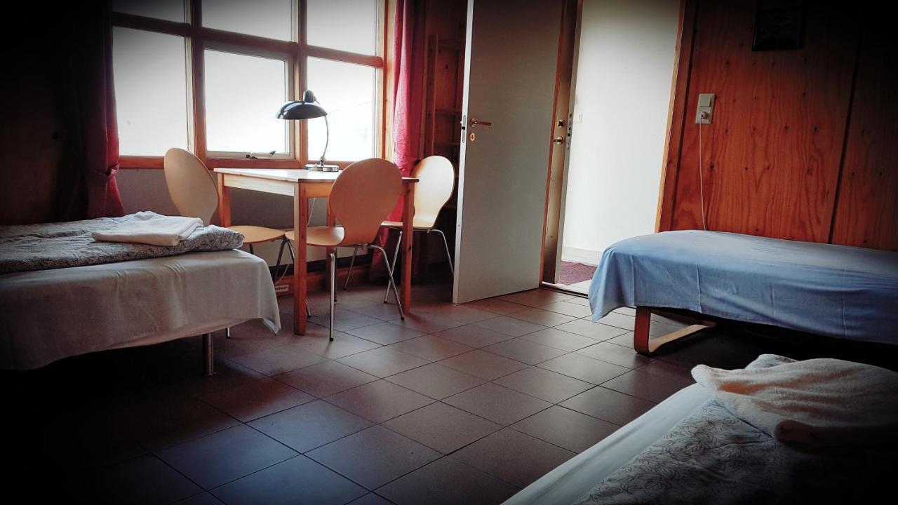 Brekkulaekur Guesthouse Hunathing Vestra Exteriör bild