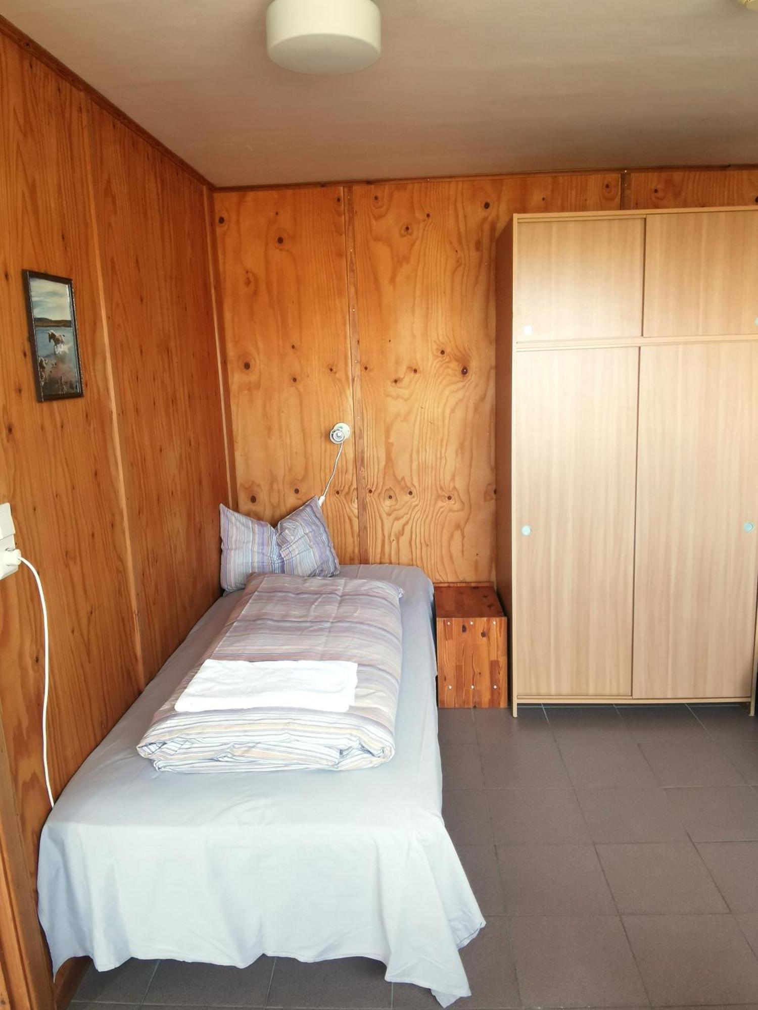 Brekkulaekur Guesthouse Hunathing Vestra Exteriör bild