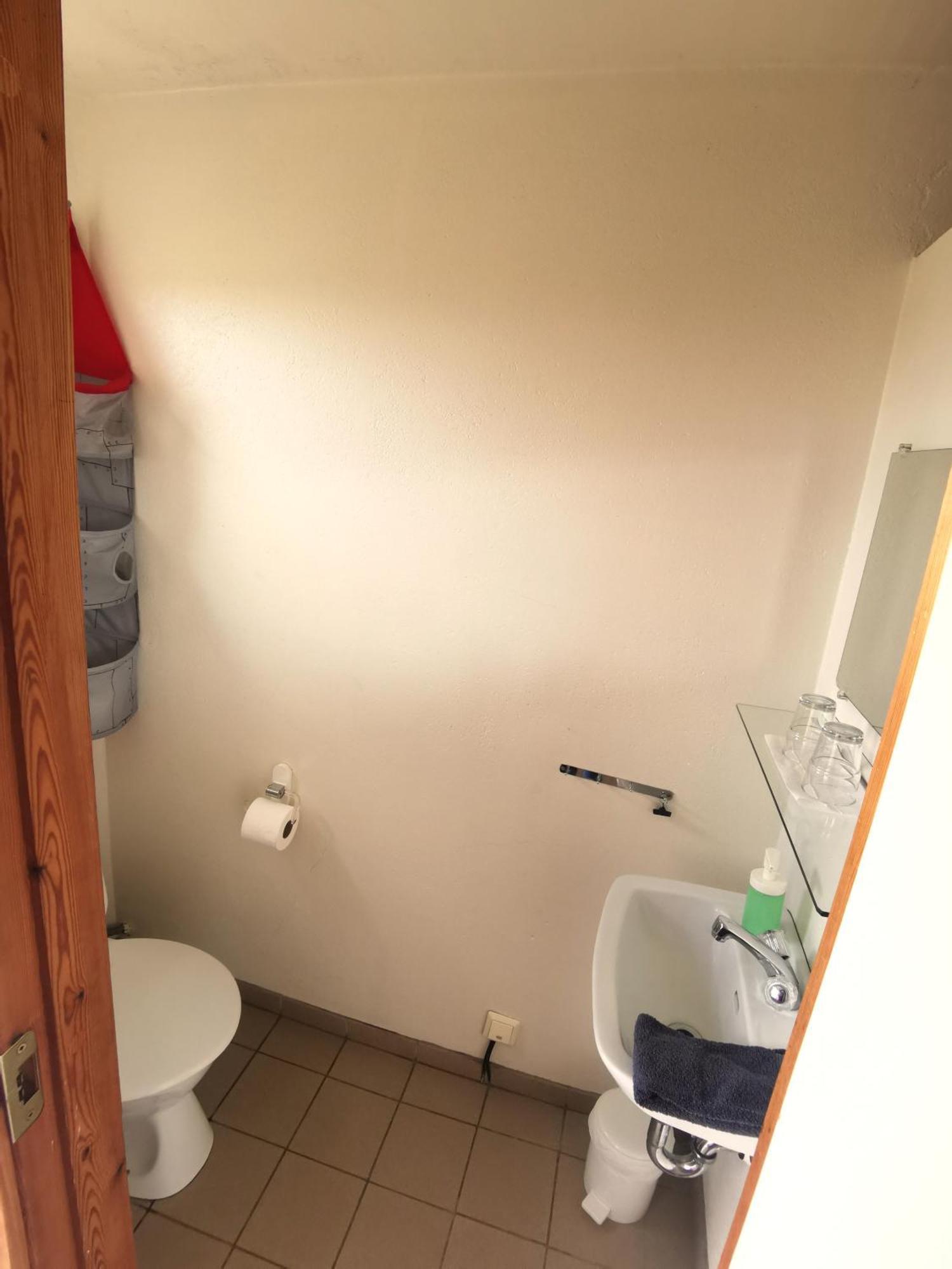 Brekkulaekur Guesthouse Hunathing Vestra Exteriör bild